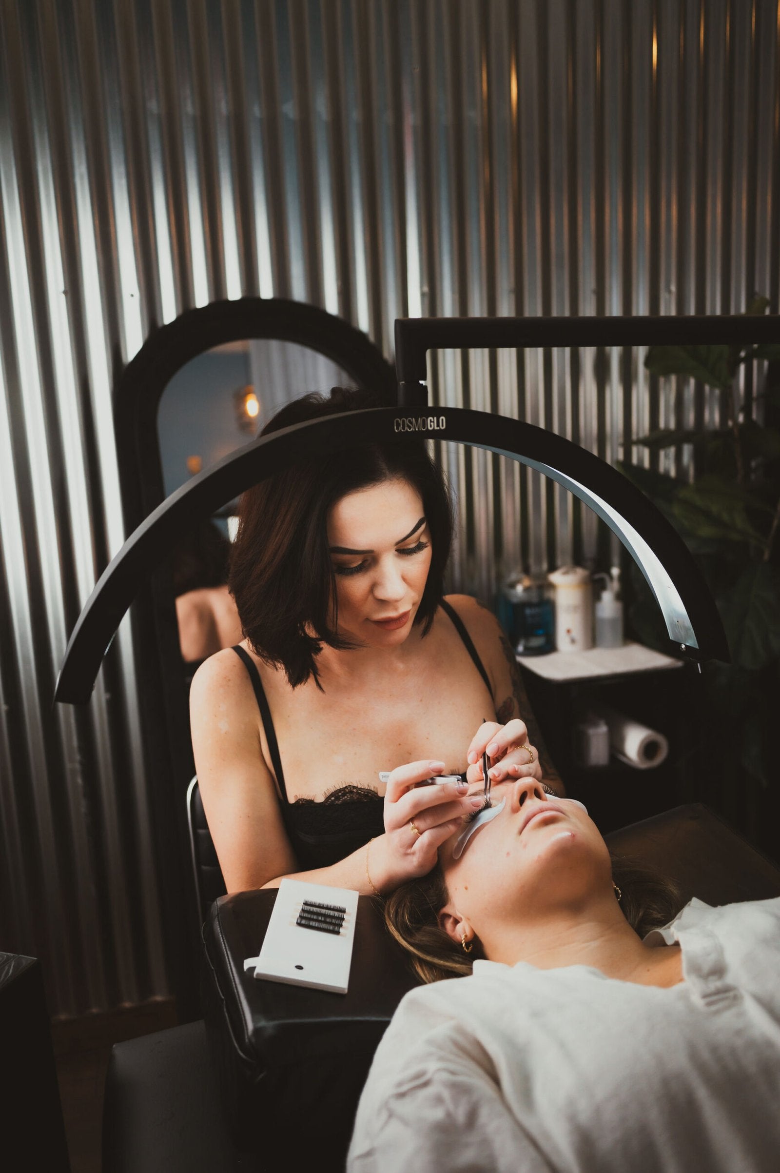 Beginner Volume Lash Course - March 26th image 0